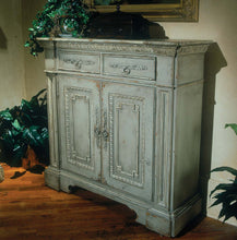 Habersham Southampton Chest